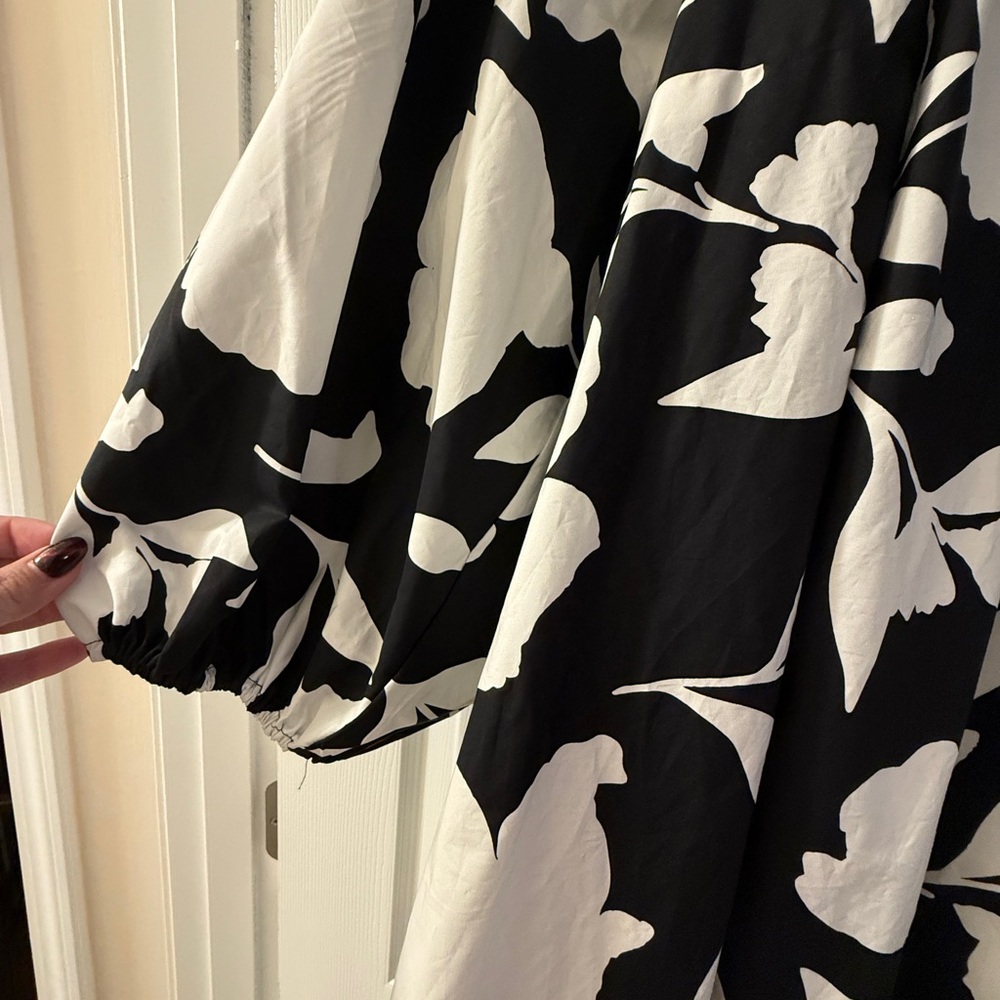 Kate Spade Monochrome Floral Dress Puff Sleeve NWT - Picture 4 of 4
